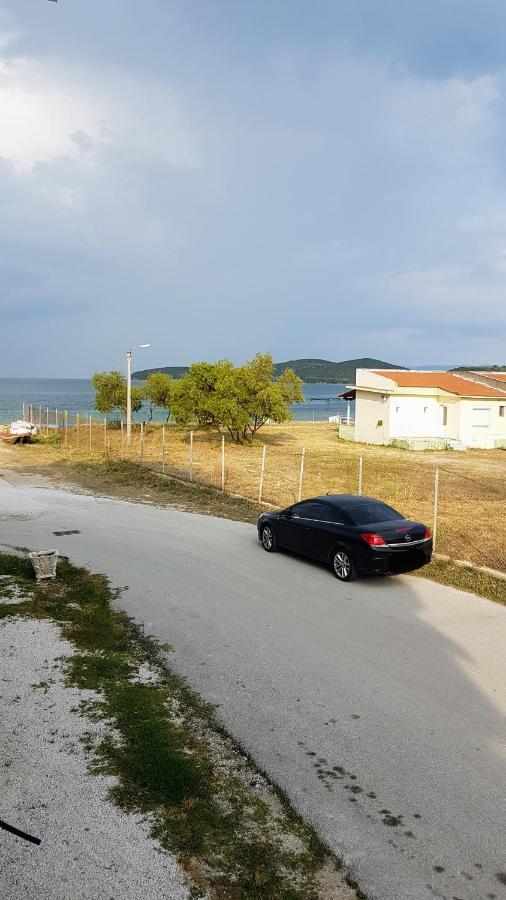 Eva Beach Studio Néa Péramos Dış mekan fotoğraf